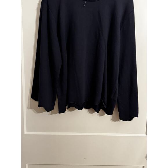Splendid Long Sleeve Scalloped Sleeve Crew Neck Top Women XL Navy Travel NWT - Picture 2 of 11